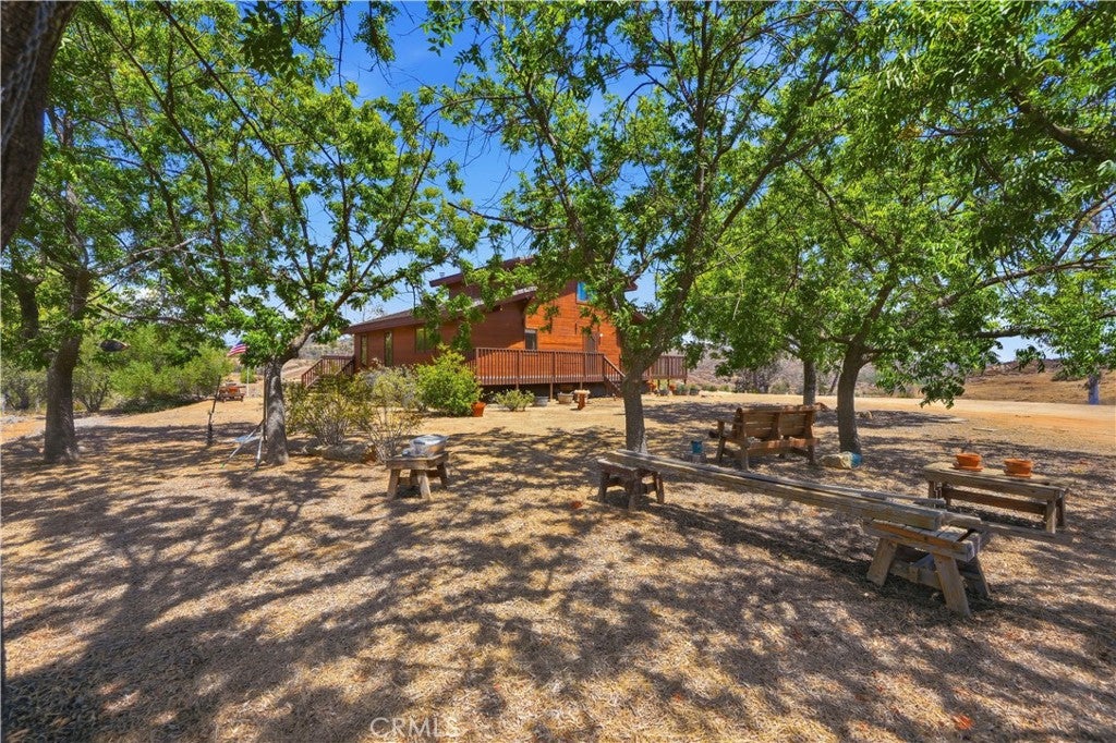 37475 Crown Valley