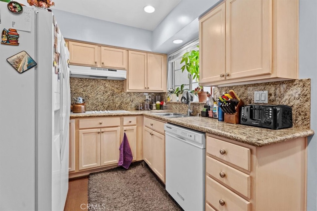 15248 Dickens Street 205