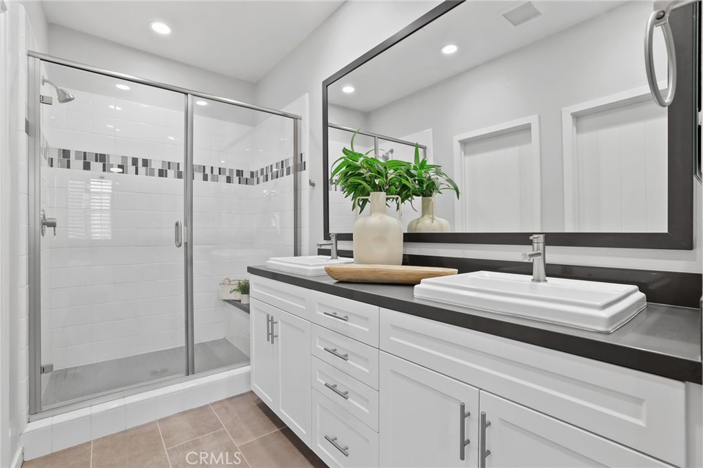 THE ROWE - Residential