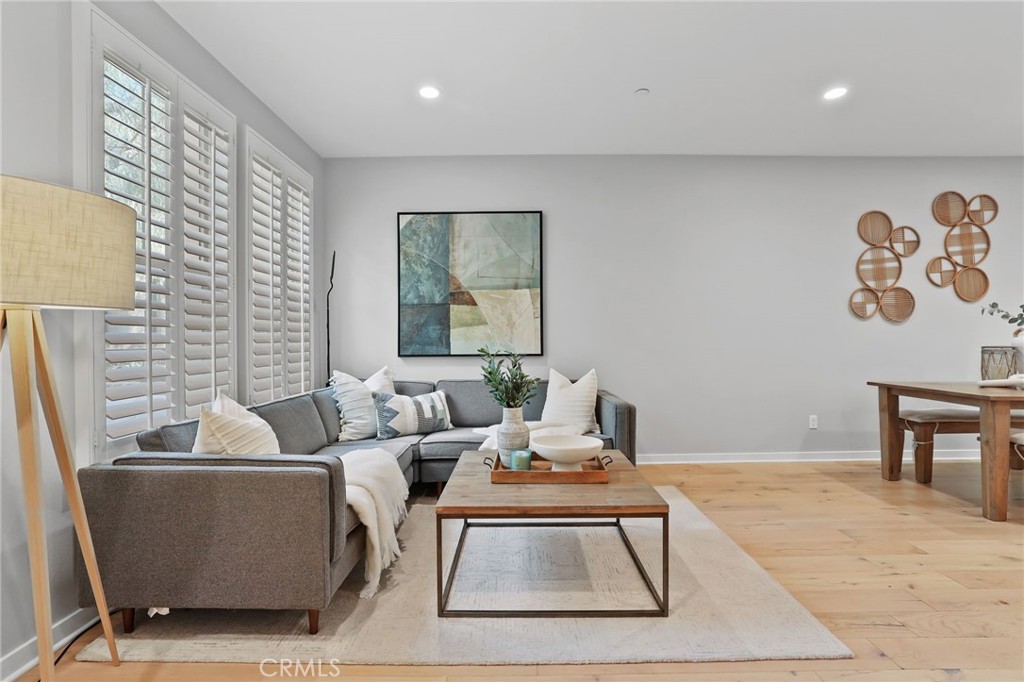 THE ROWE - Residential