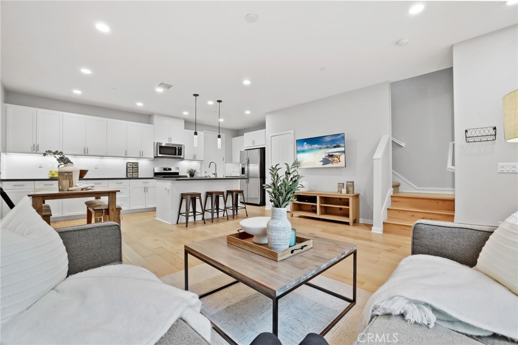 THE ROWE - Residential