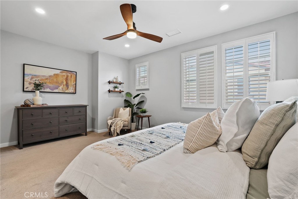 THE ROWE - Residential