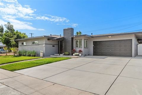 Photo of 8702 Davmor AVE, Garden Grove, CA 92841 (MLS # OC26161195)