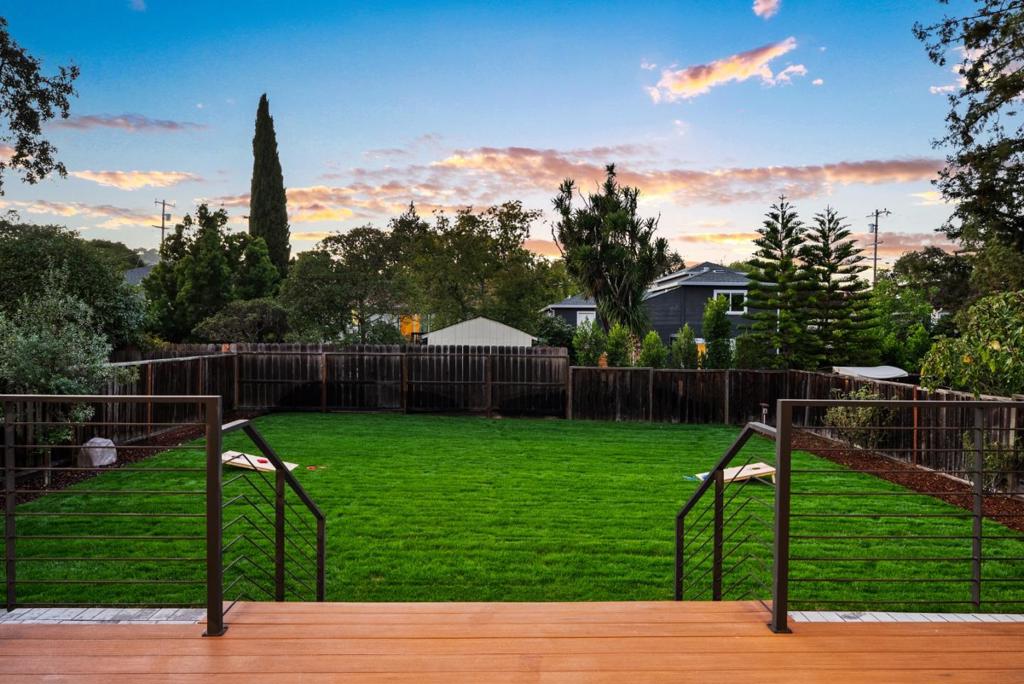 137 Oakview Drive