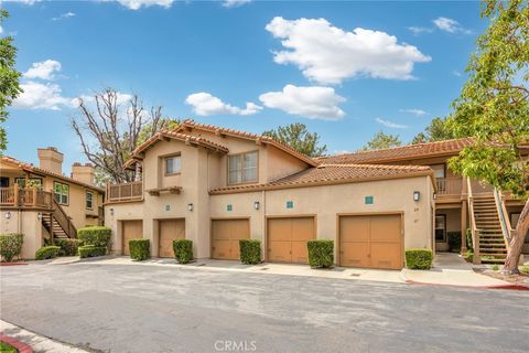 Photo of 27 Timbre, Rancho Santa Margarita, CA 92688 (MLS # OC26072921)