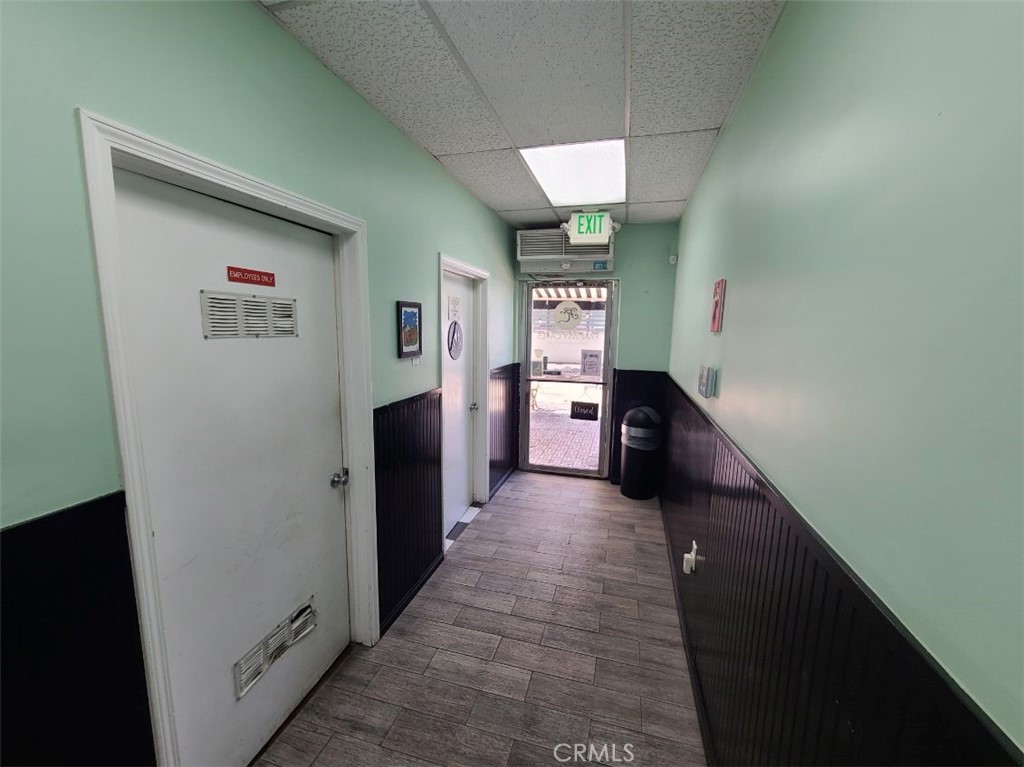 16527 Bellflower Boulevard