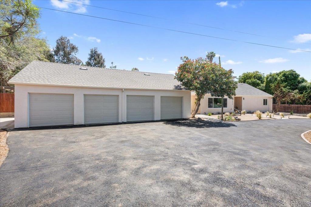 3834 Valle Verde Street