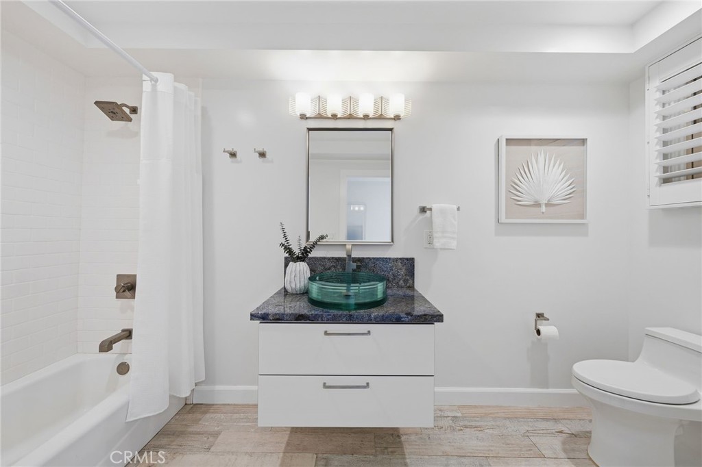 419 E Balboa, Newport Beach CA 92661 - Photo 25