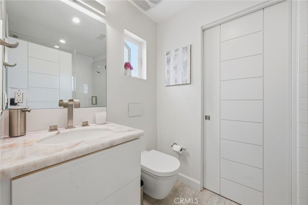 419 E Balboa, Newport Beach CA 92661 - Photo 15