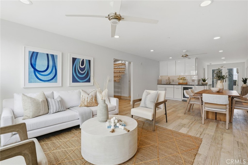 419 E Balboa, Newport Beach CA 92661 - Photo 21