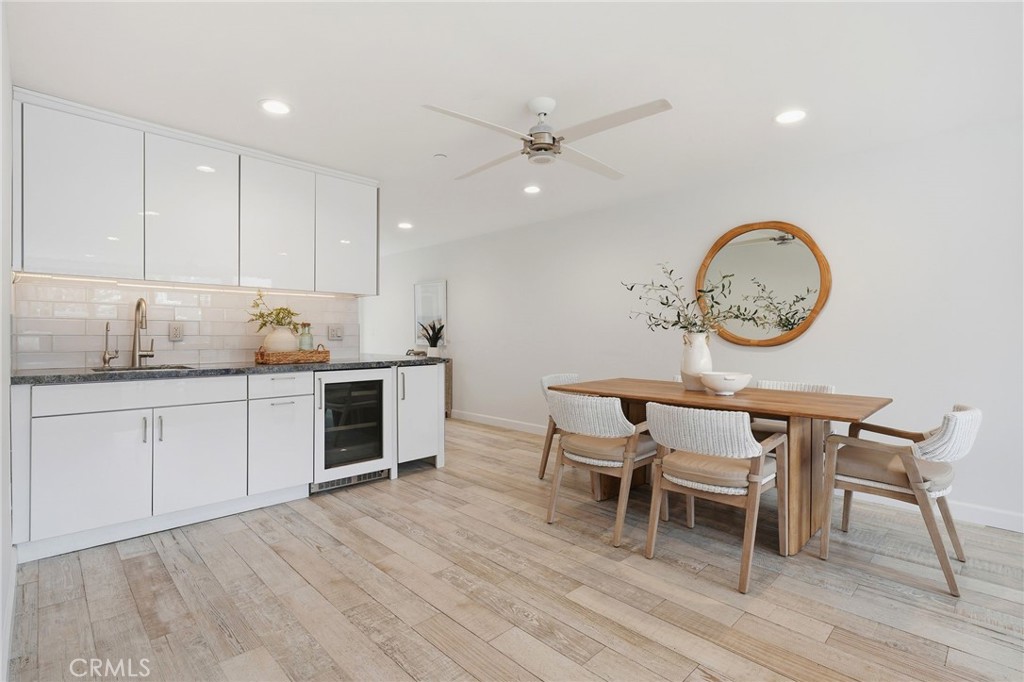 419 E Balboa, Newport Beach CA 92661 - Photo 22