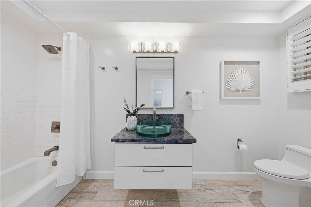 419 E Balboa, Newport Beach CA 92661 - Photo 25