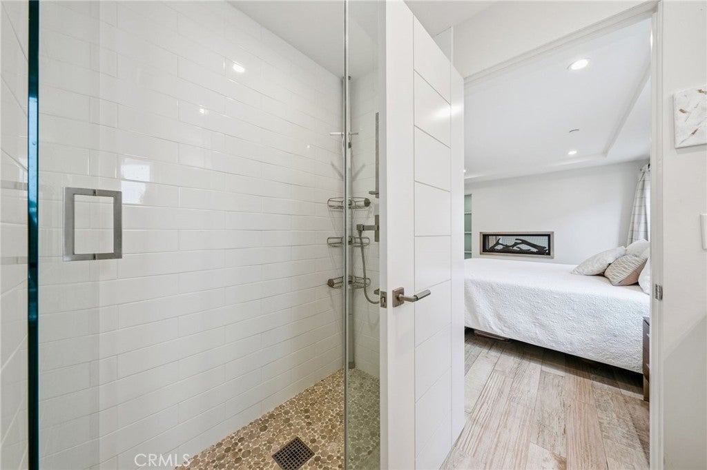 419 E Balboa, Newport Beach CA 92661 - Photo 16