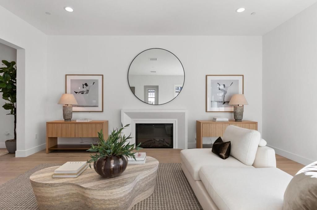 Photo of 15675 El Gato Lane, Los Gatos, CA 95032 (MLS # ML82040014)