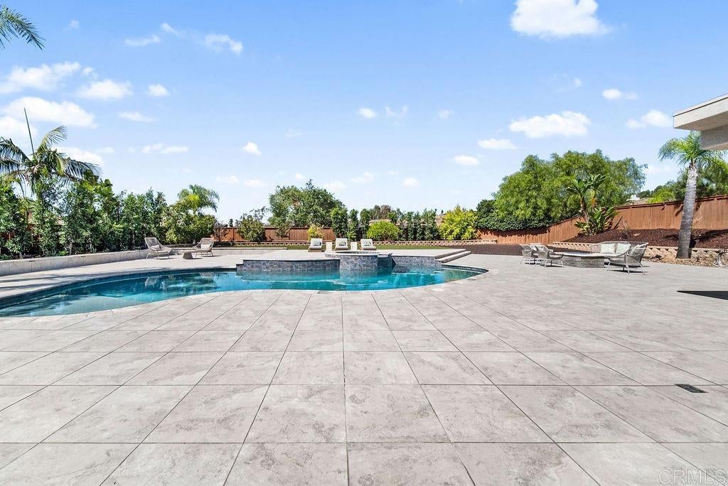 1722 Burwell Lane