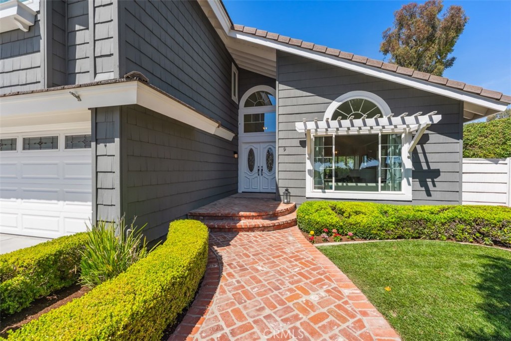 9 Phillips Circle