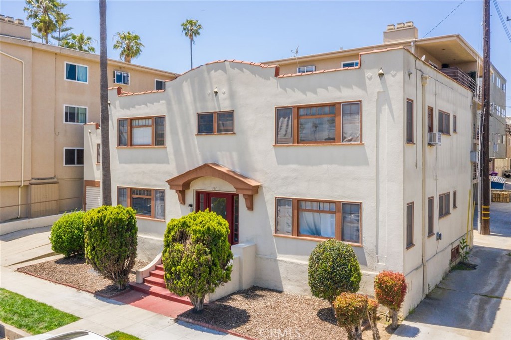 207 Mira Mar Avenue