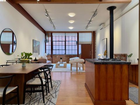 Photo of 2512 9Th St St #10, Berkeley, CA 94710 (MLS # 41129318)