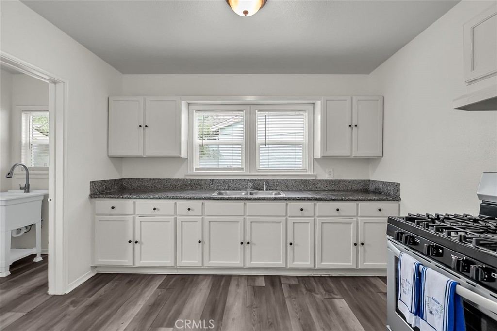 232 W 23rd Street