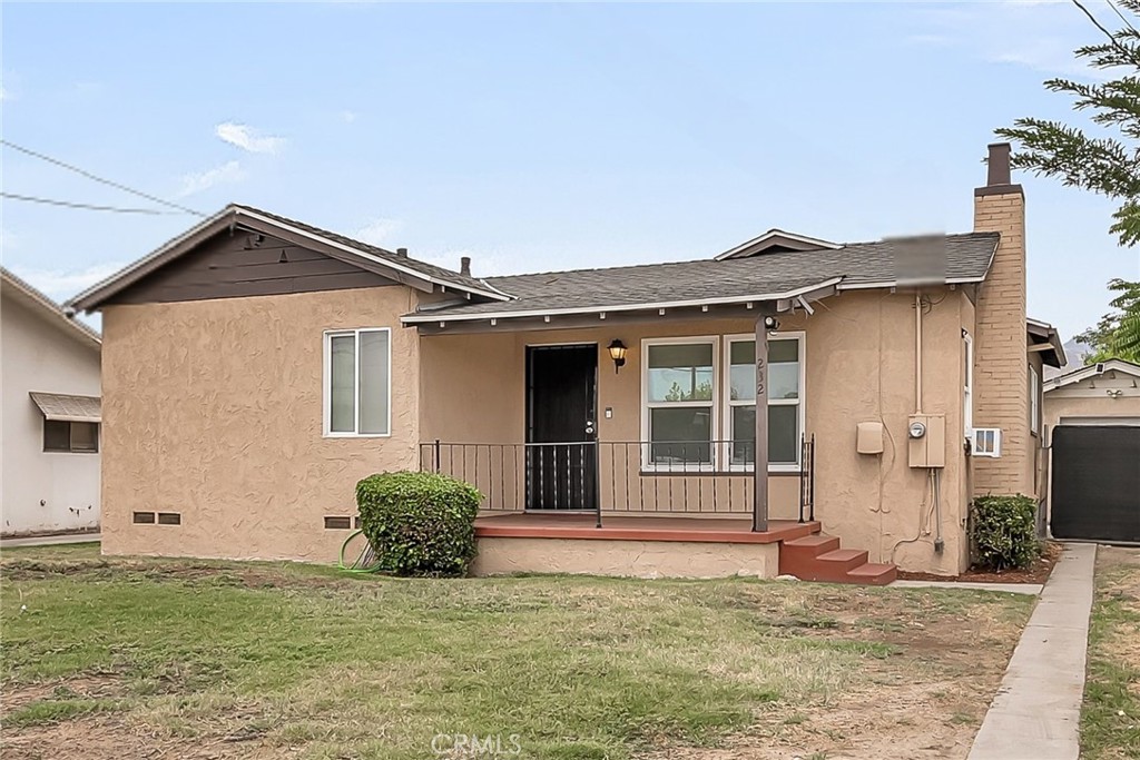 HIGHLAND HEIGHTS-This adorable abode hasn't been on the market in over 40 years and has stayed with three generations of family loving on it. This darling 2-bedroom, 1-bathroom home offers a cozy 1,070 square feet of living space, perfect for those who appreciate both comfort and style.
You'll love the remodeled kitchen and bath—both thoughtfully updated with modern plumbing. The kitchen is perfect for cooking up your favorite meals, while the bathroom serves as a tranquil escape. Plus, having a washer and dryer in the unit makes laundry day a breeze!
Showcasing a newer roof, heater, windows, and water heater, ensuring peace of mind and efficiency. Fresh paint and newer carpet add a vibrant and inviting home-sweet-home feel throughout this home.
Outside, in the gigantic yard, this property shines with its expansive lot offering endless possibilities including imagine the potential for an ADU! Plus, enjoy the bounty from mature fruit trees right in your own backyard. With parking included, you’ll have plenty of space for your car and guests.
Whether you're a first-time homebuyer or looking to downsize with style, this home cannot be missed. This home is more than just a place to live—it's a space to grow and enjoy. Come see how this inviting space can be your next comfortable haven!