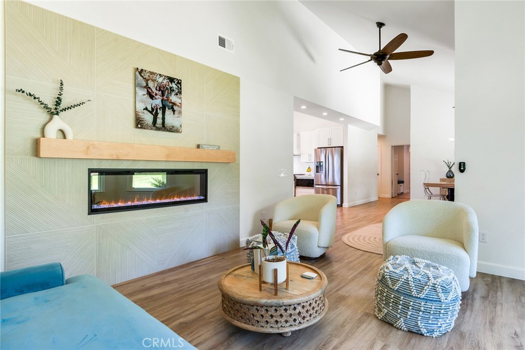 13288 Oak Crest Drive