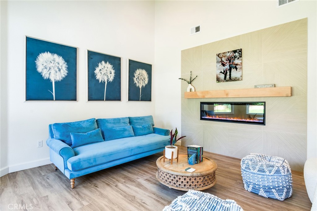 13288 Oak Crest Drive