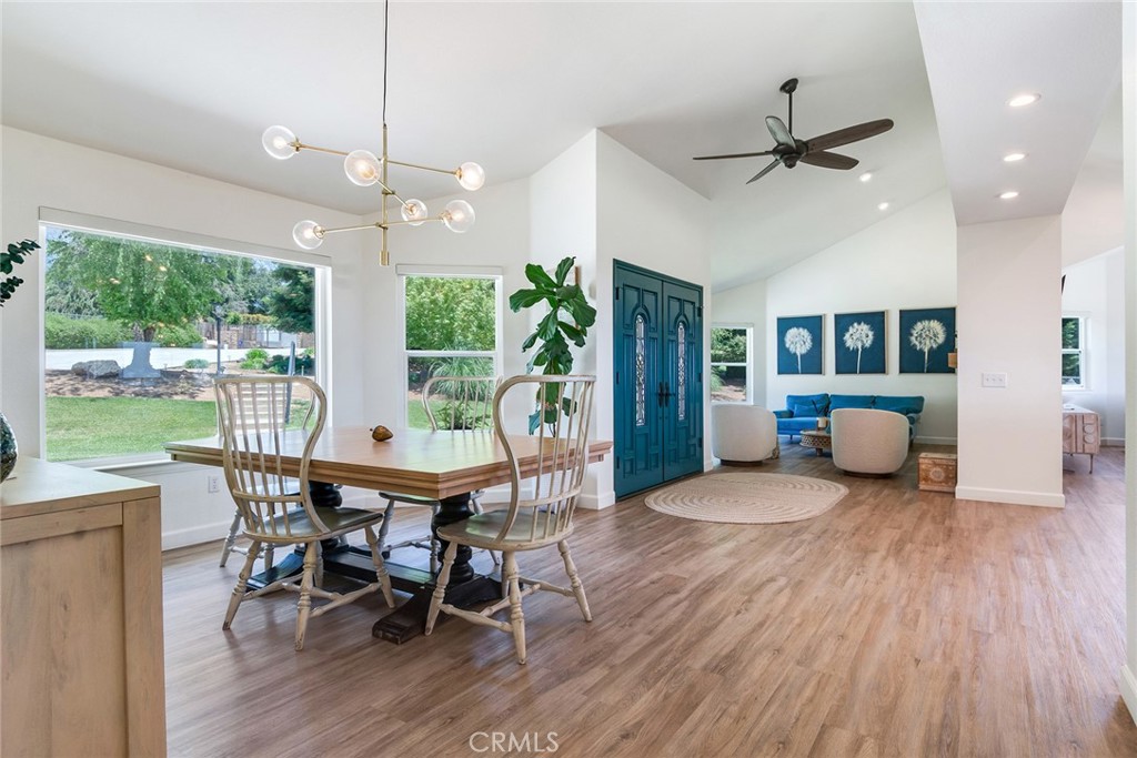 13288 Oak Crest Drive
