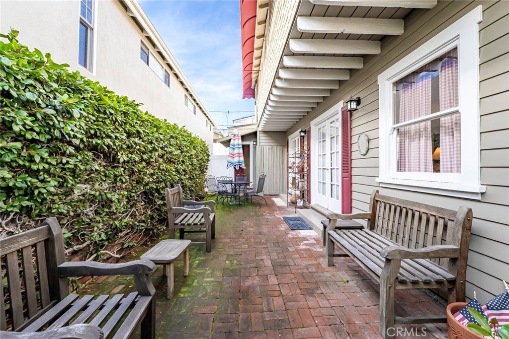 209 Ruby, Newport Beach CA 92662 - Photo 6