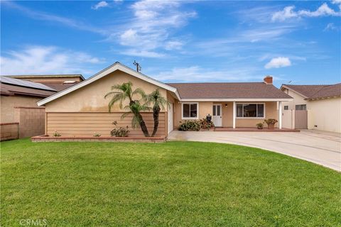 15691 Swan Lane Huntington Beach CA 92649