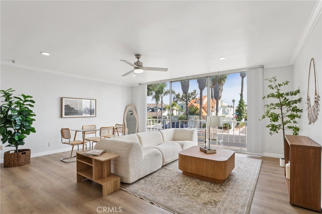 383 Bay shore Avenue