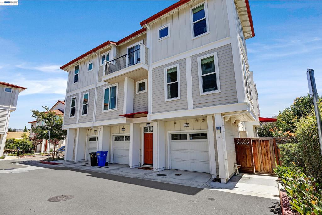 3816 Pioneer Ter TER, Fremont CA 94555