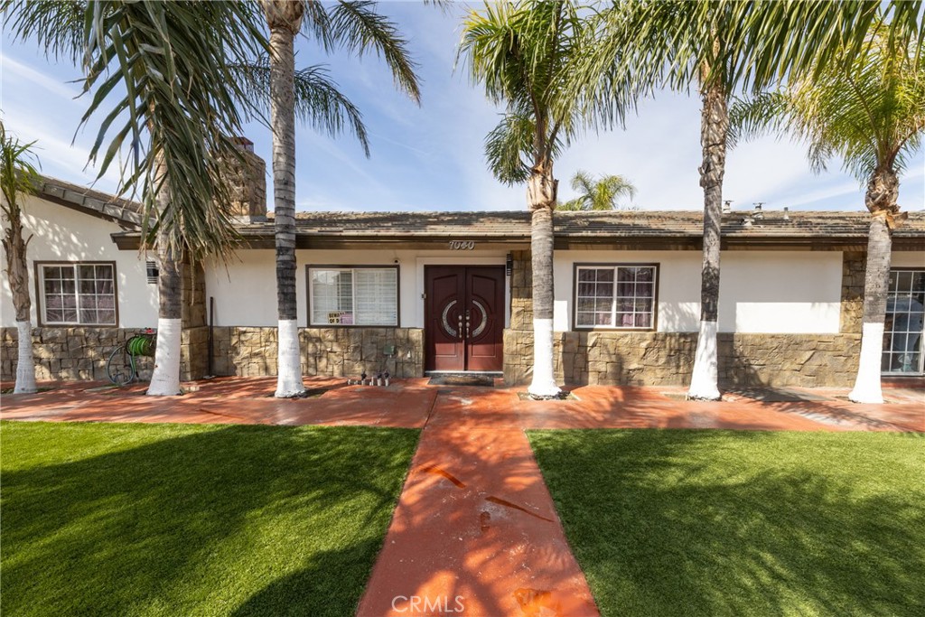 Welcome to Fontana, CA
This is a total of 4 units on a big lot with lots of potential & a big parking space
You can rent 3 units and live in one. This beautiful home is 4 units & a pool, parking for 8 cars, and an RV parking space.