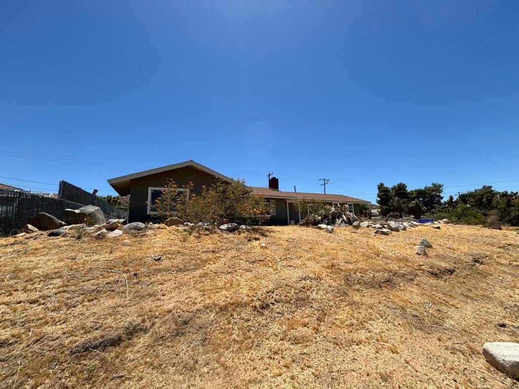 55519 Iona Lane