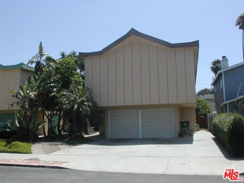 Photo of 12492 Gilmore Avenue #4, Los Angeles, CA 90066 (MLS # 26869103)