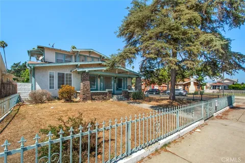4301 Arlington Avenue, Los Angeles, CA 90008 - MLS#: SR25184315