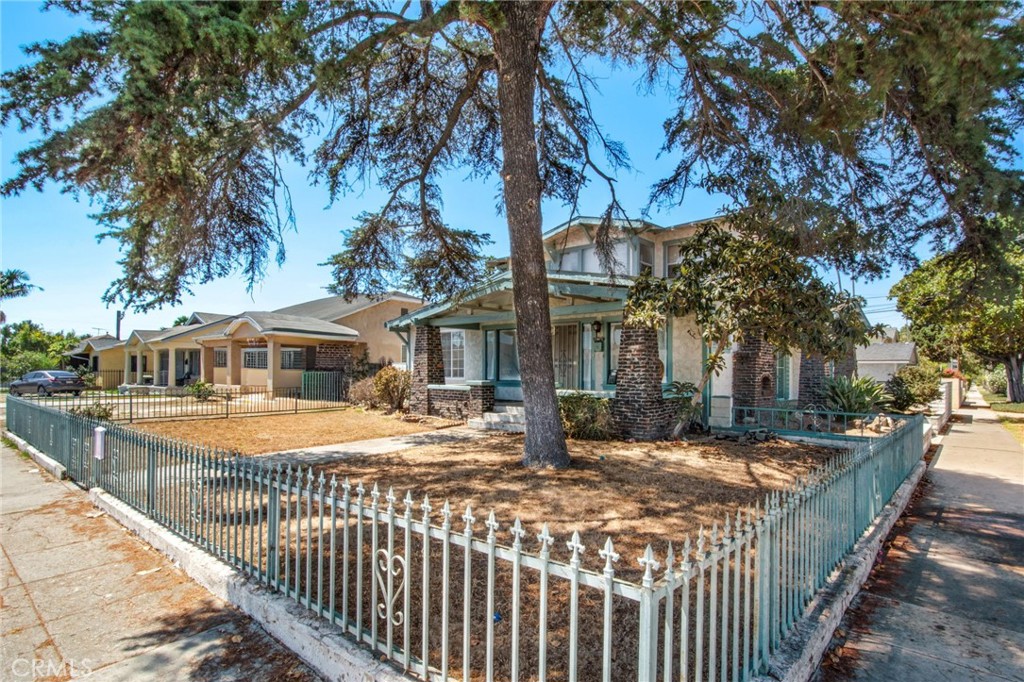 4301 Arlington Avenue