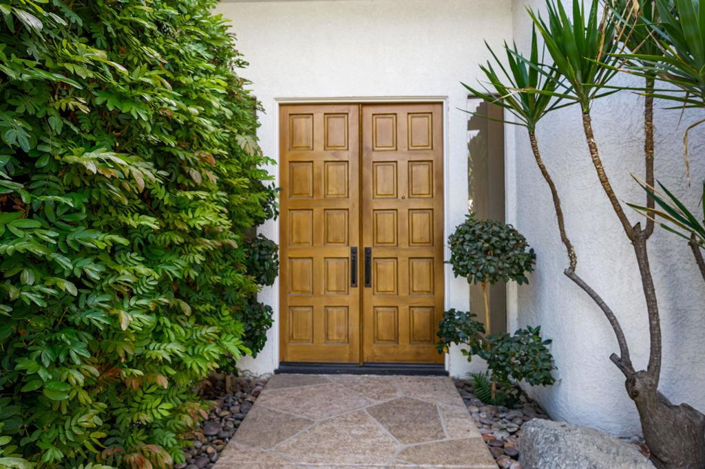 75437 Desert Park Drive