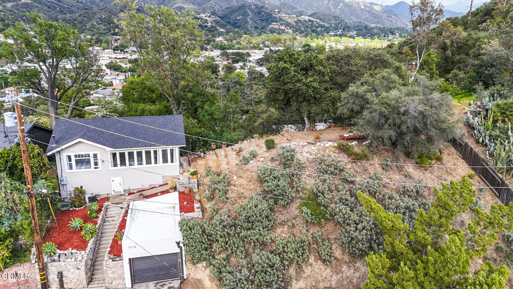 7078 High Cliff Trail