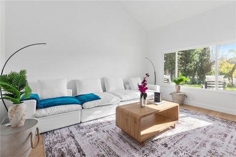 1781 E Warrenton Anaheim CA 92805