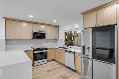 1781 E Warrenton Anaheim CA 92805