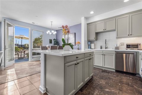 5410 149th Pl 11 Hawthorne CA 90250