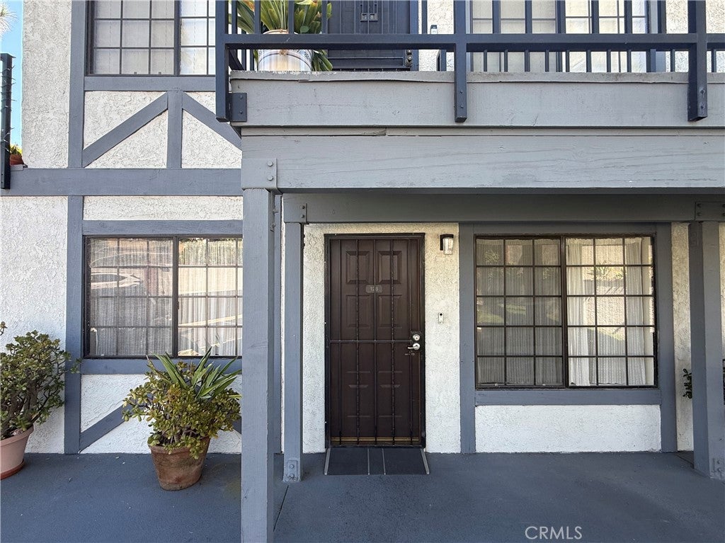 2599 Walnut 128
