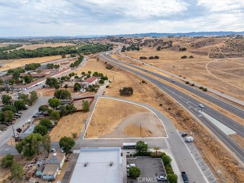 Photo of 252 9th Street, San Miguel, CA 93451 (MLS # NS25181735) Photo of 252 9th Street, San Miguel, CA 93451 (MLS # NS25181735)