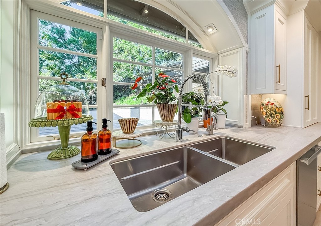 Custom NR (736) - Residential