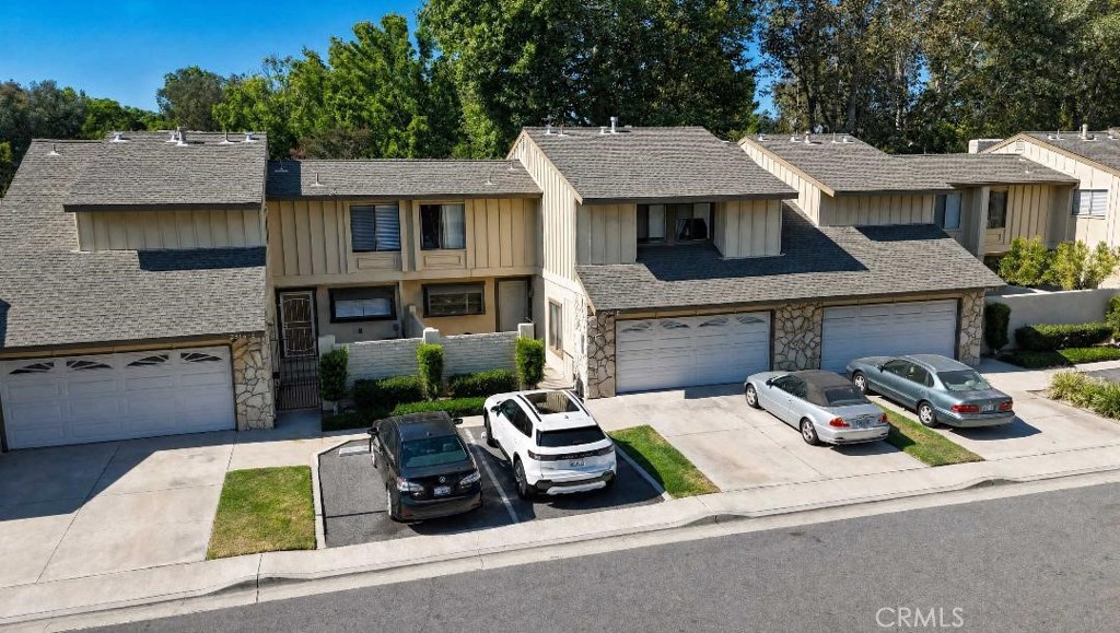 2514 N Tustin E