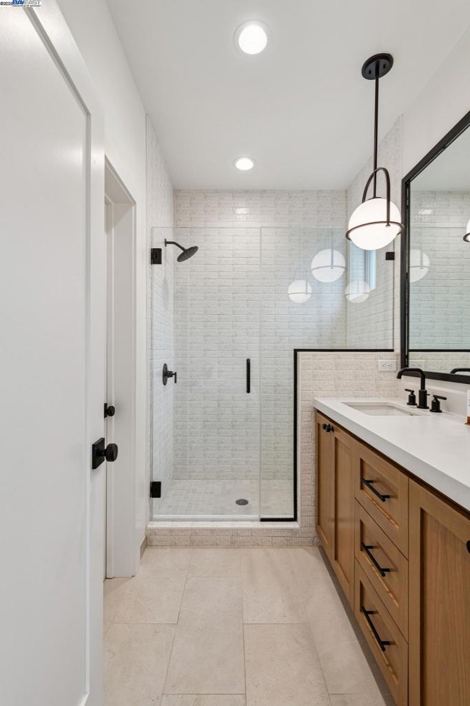 DOWNTOWN LAF - Residential