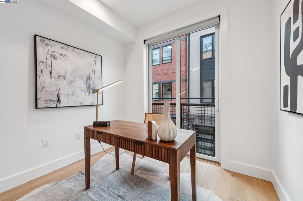 DOWNTOWN LAF - Residential