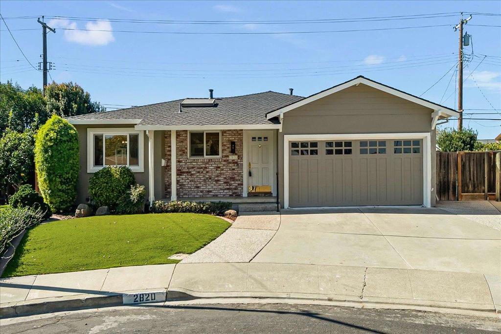 2820 Steinhart Court