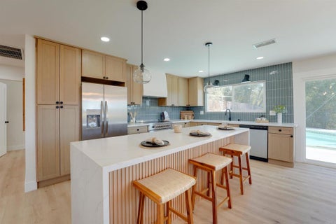 Photo of 10236 Lake Meadow Lane, Escondido, CA 92026 (MLS # NDP2608834)