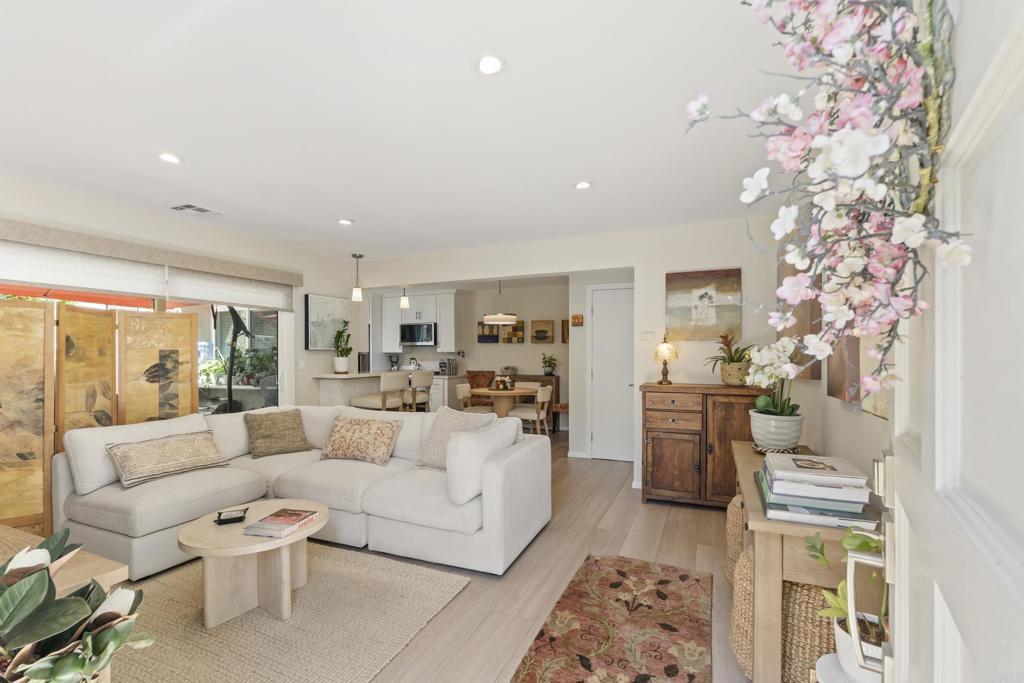 1240 Evergreen Dr
